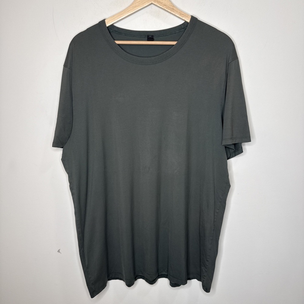 Lululemon Activewear Lightweight Stretch Crew Neck Logo Tee T-Shirt Gym Men's XL